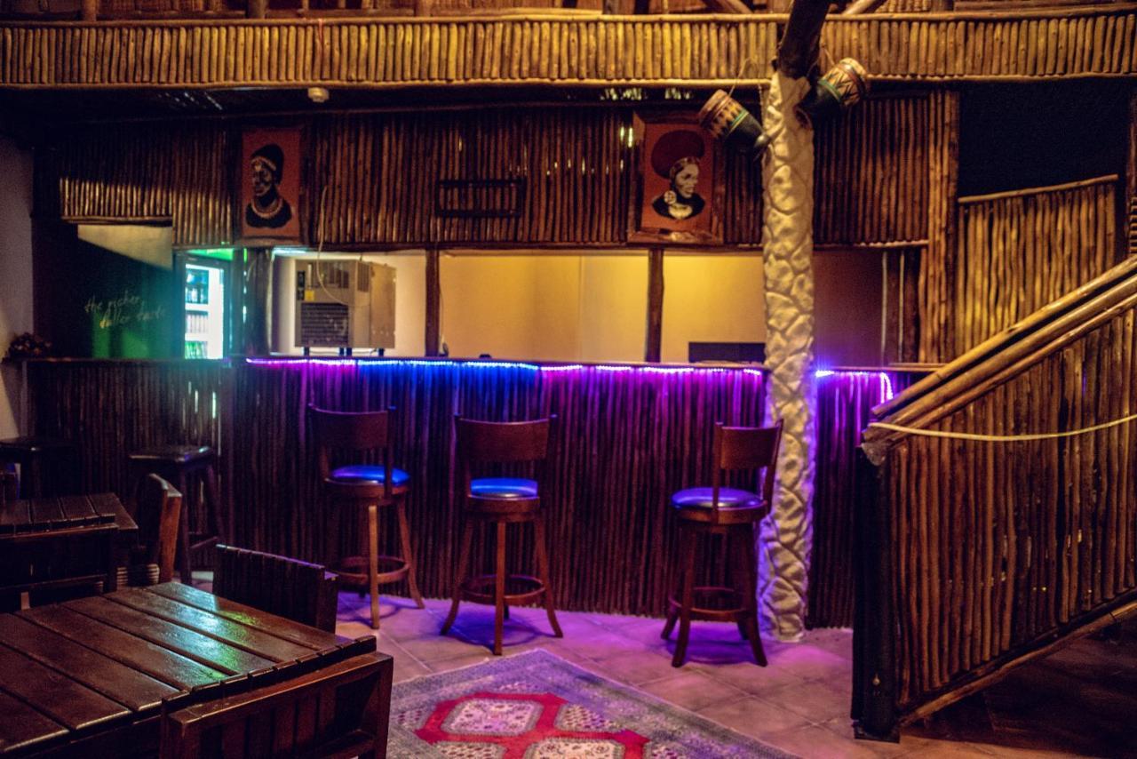 African Home Hotel 가보로네 외부 사진